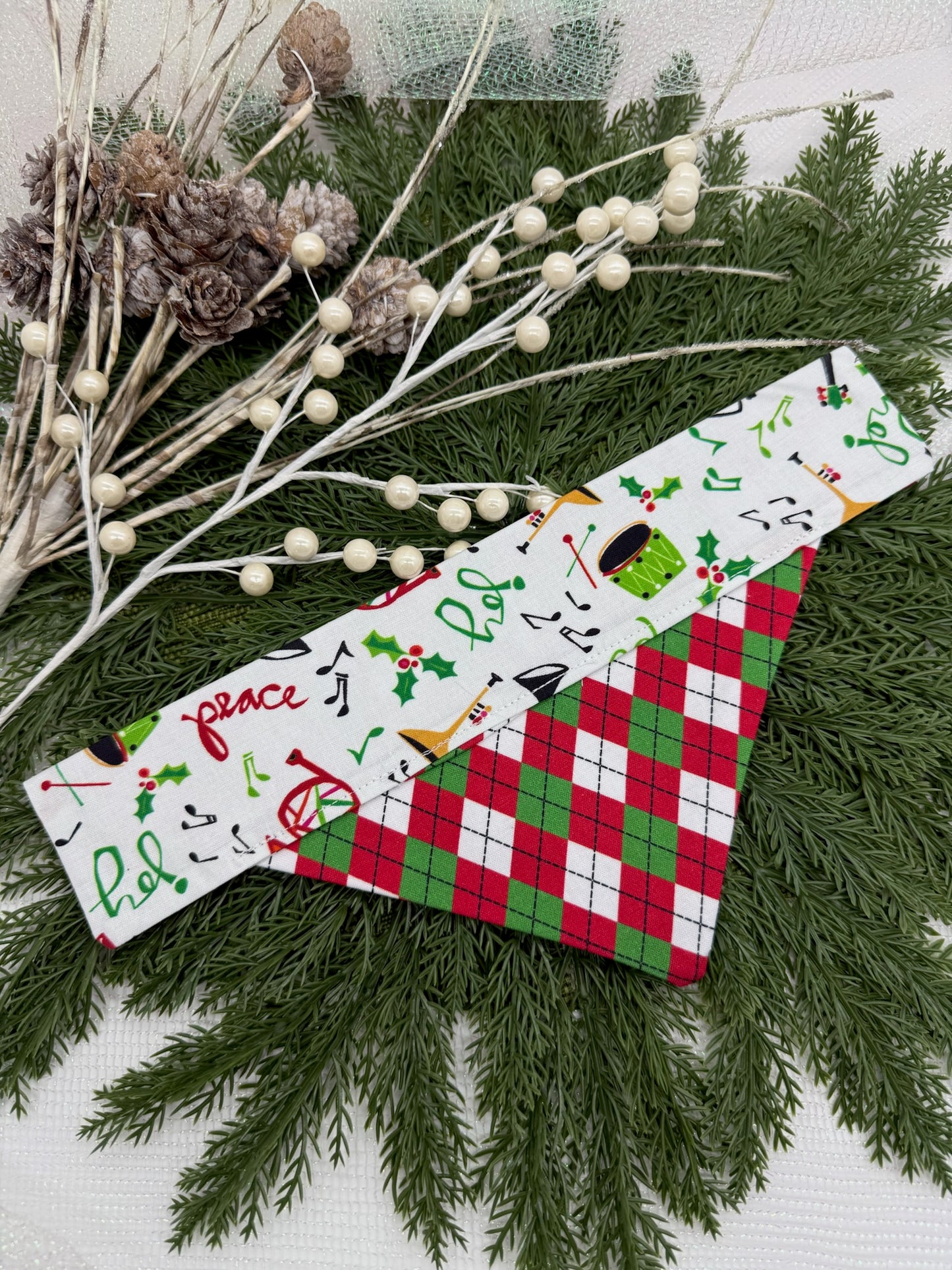 Rockin’ Christmas Slide-on Bandana