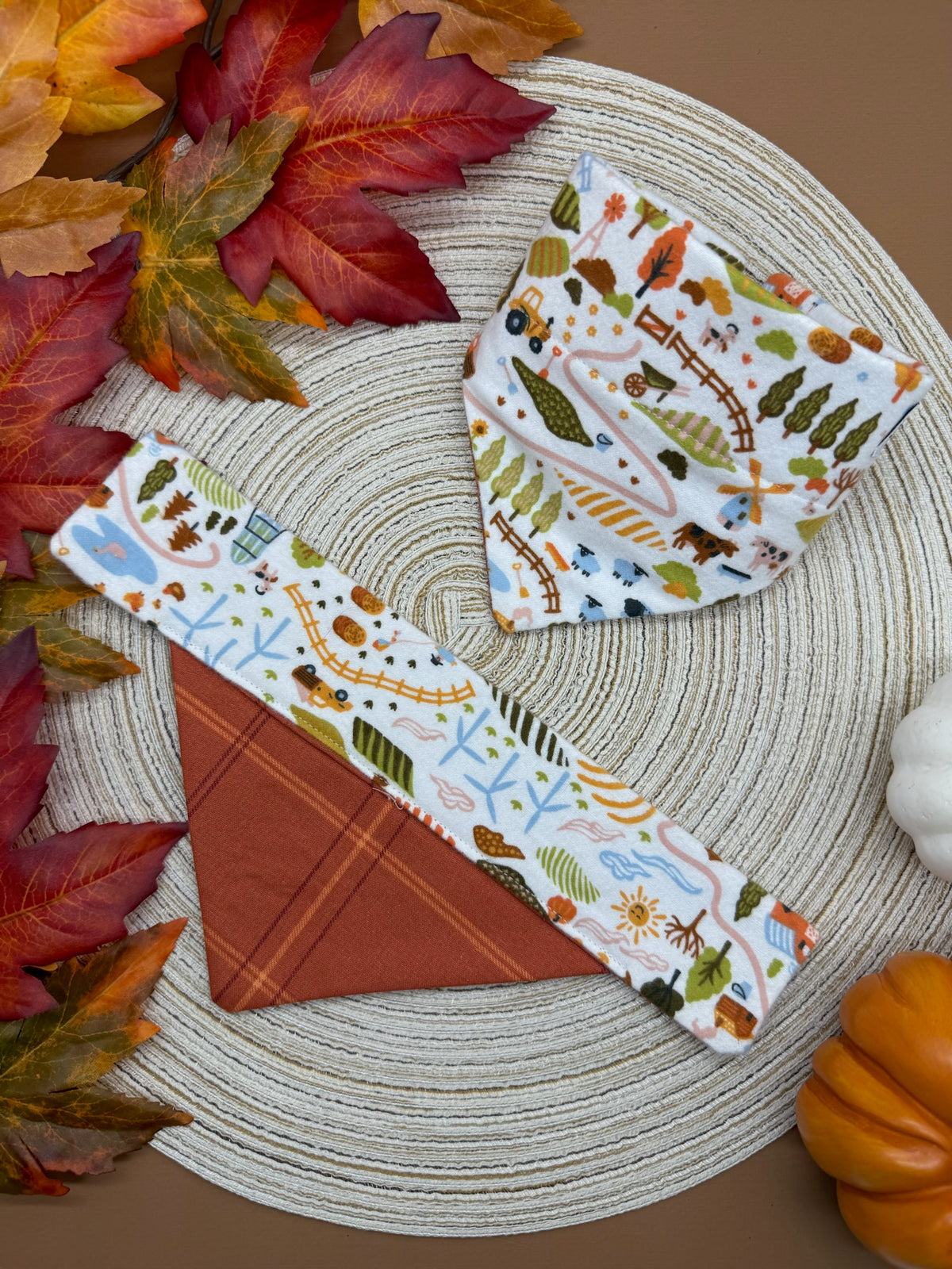 Barkin’ & Farmin’ Slide-on Bandana