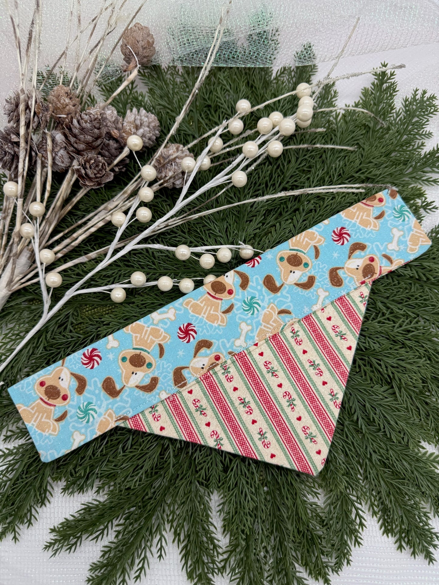 Merry Pupmas Slide-on Bandana