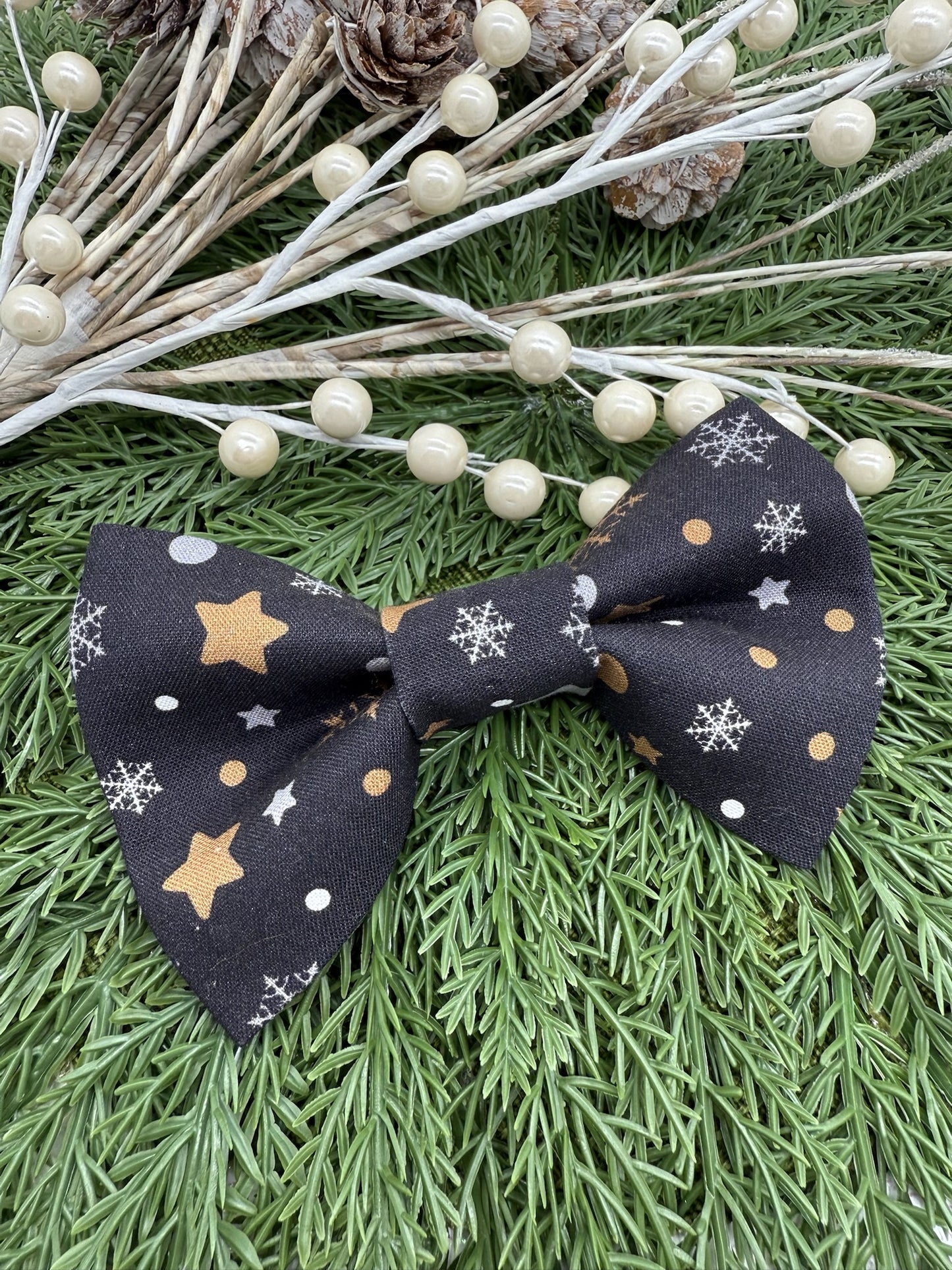 Silent Night Slide-on Bow Tie