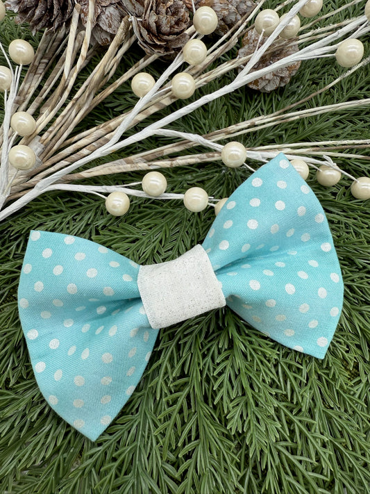 Baby It’s Cold Outside Slide-on Bow-tie