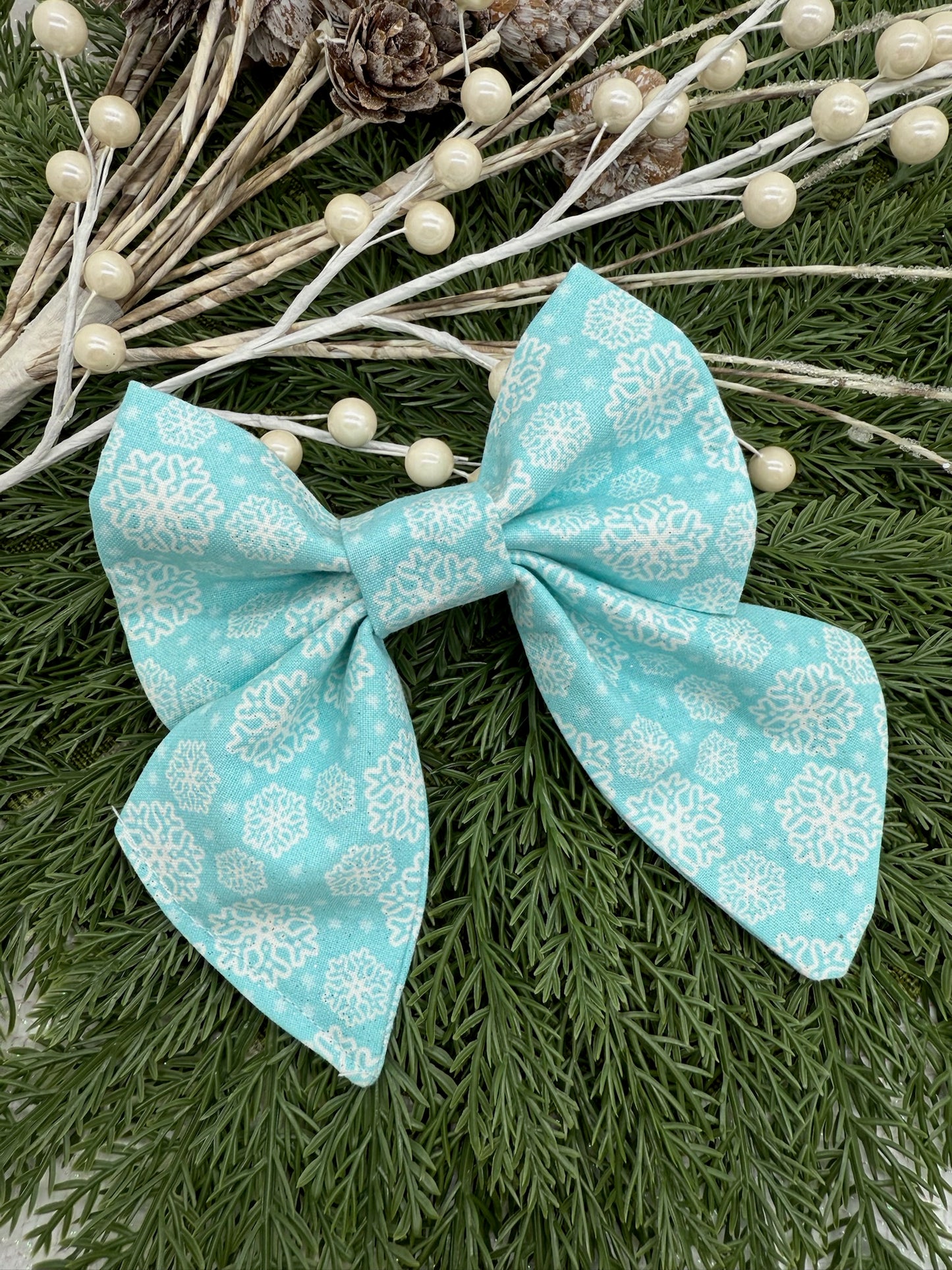 Merry Pupmas Slide-on Bow