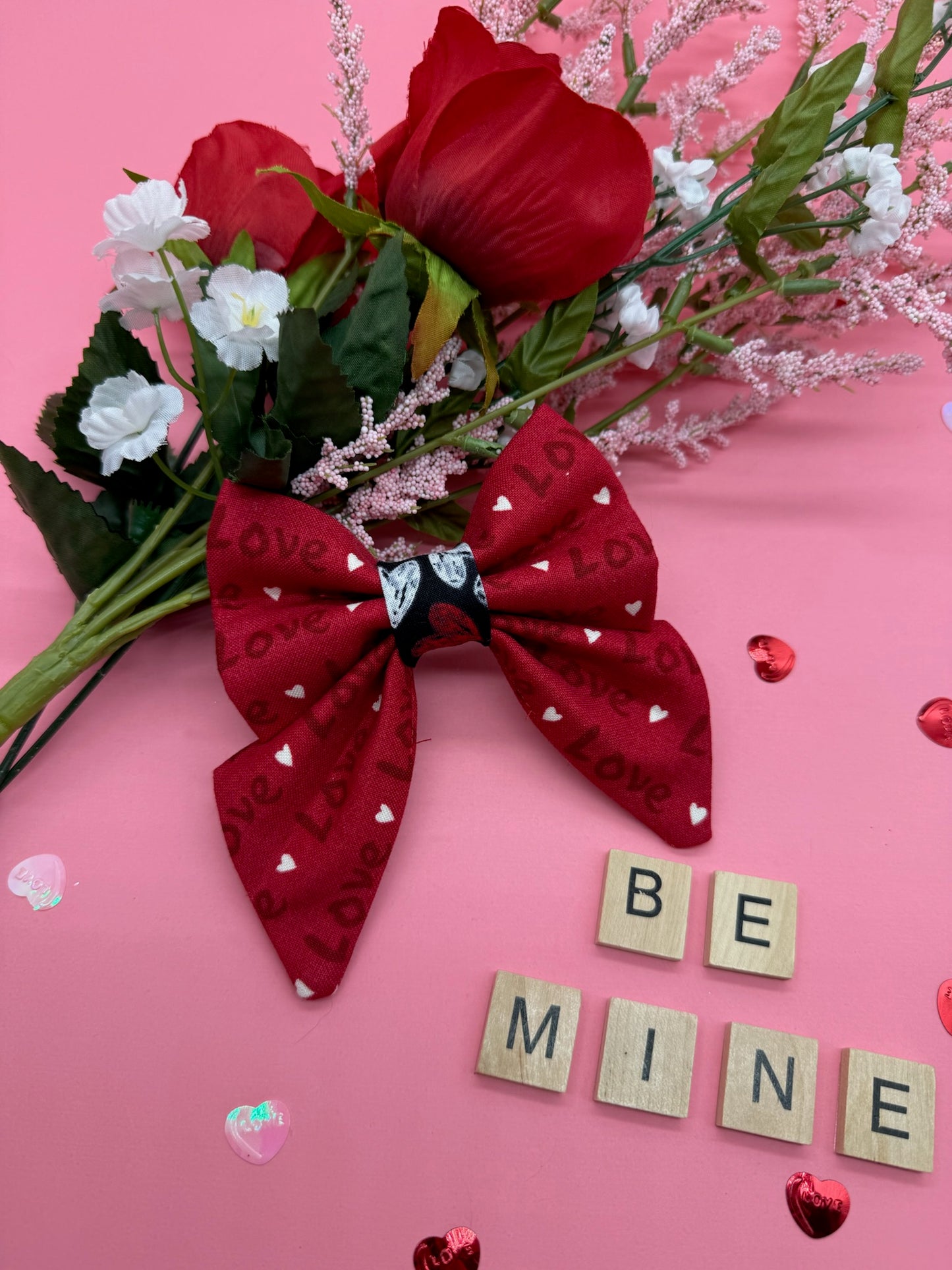 Lots of Luv Slide-on Bow