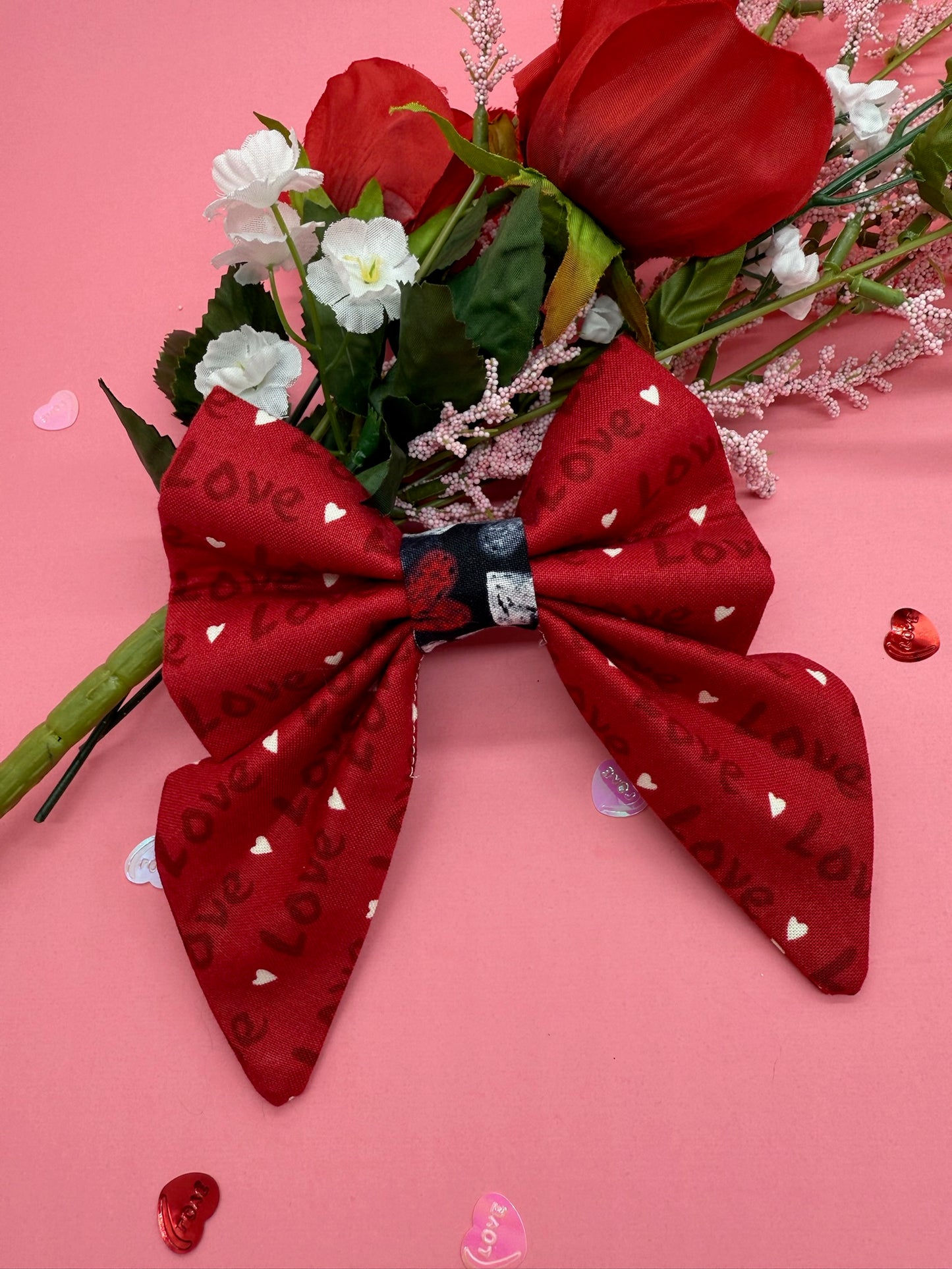 Lots of Luv Slide-on Bow