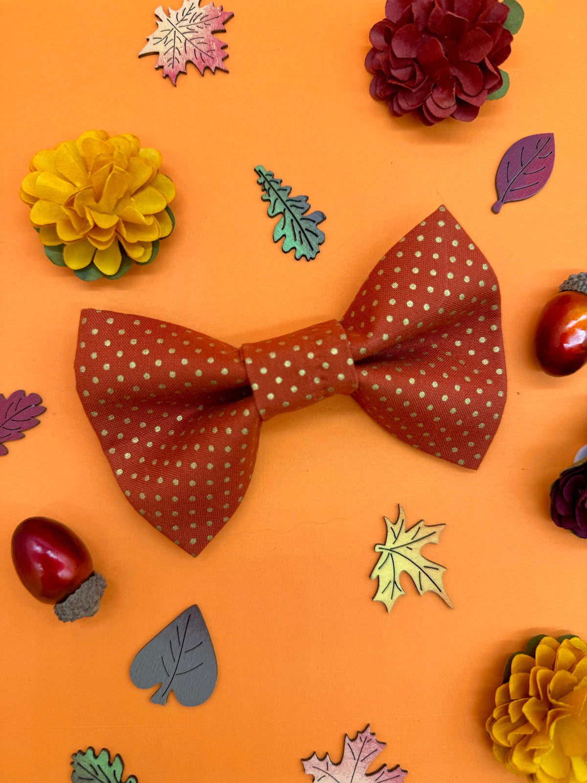 Gobble ‘Til You Wobble (Polka Dot) Slide-on Bow-tie