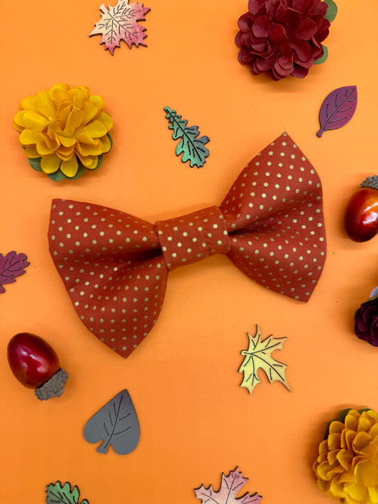 Gobble ‘Til You Wobble (Polka Dot) Slide-on Bow-tie
